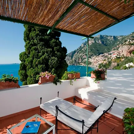 Caterola 5 * Capri